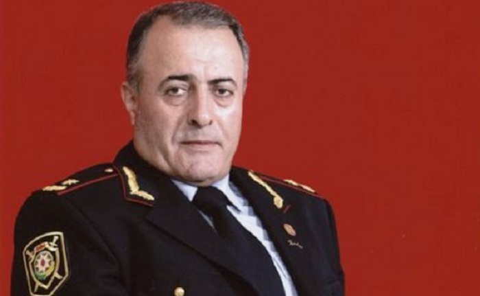 Həsən Şirinov istefa xəbərini yalanladı